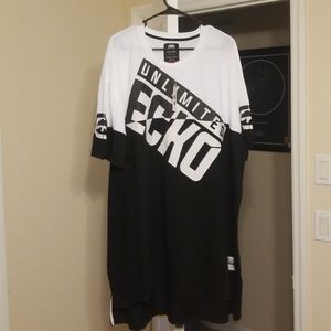 Echo Tee